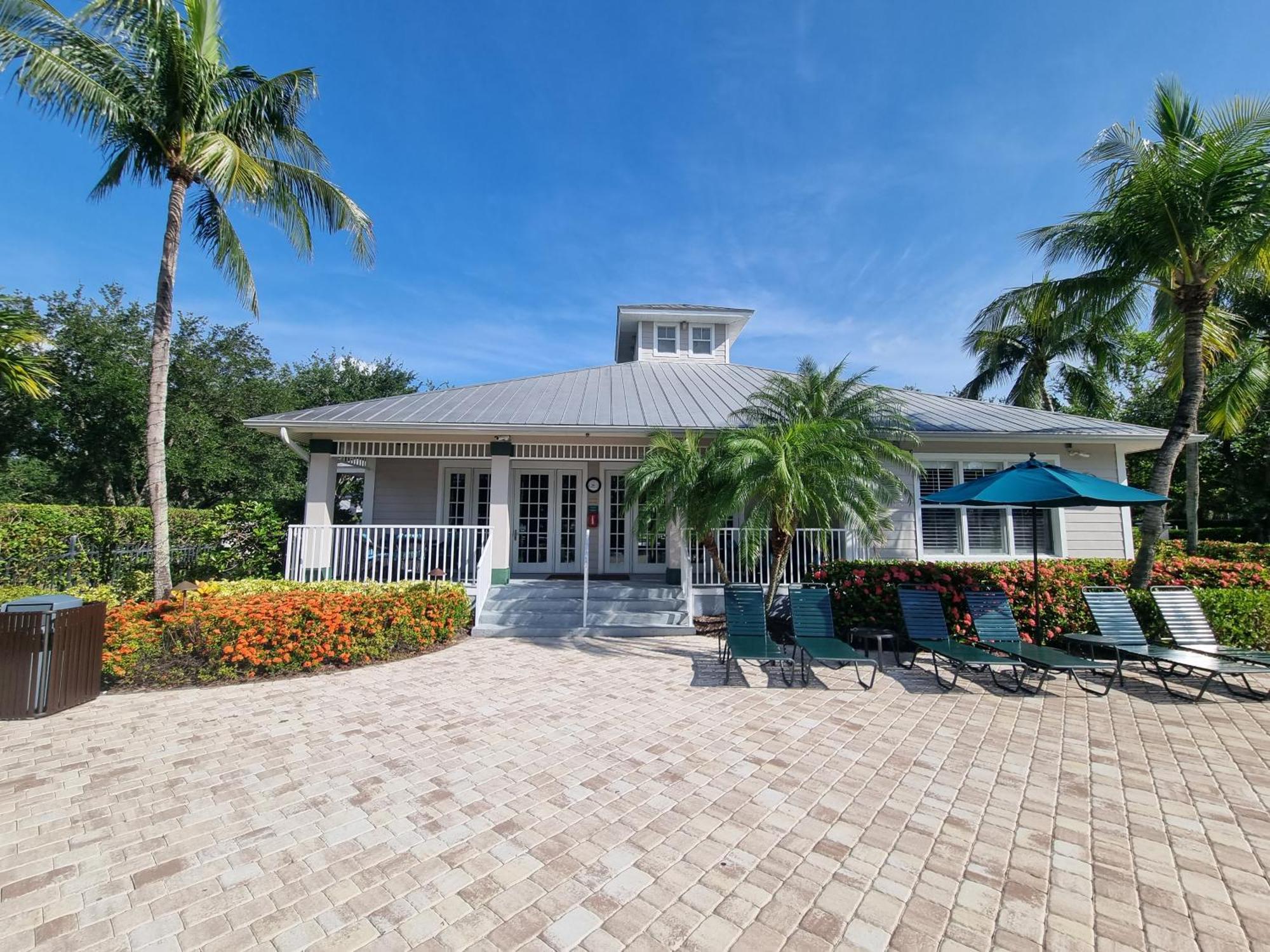 Stunning 2-Bedroom Plus Den Condo In Greenlinks Resort North North Naples Exterior foto