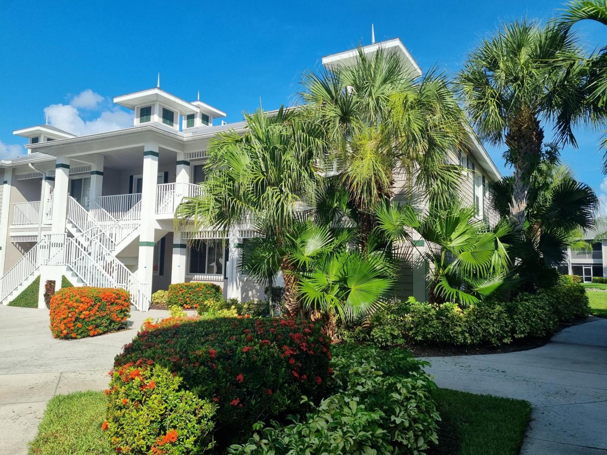 Stunning 2-Bedroom Plus Den Condo In Greenlinks Resort North North Naples Exterior foto